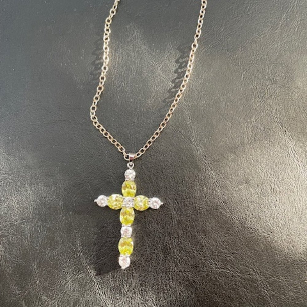 Vintage Suzanne Somers sterling silver necklace w/ cross set in cubic zirconias - Picture 5 of 7